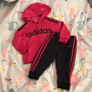 EUC Adidas toddler girl sweat suit outfit 2T